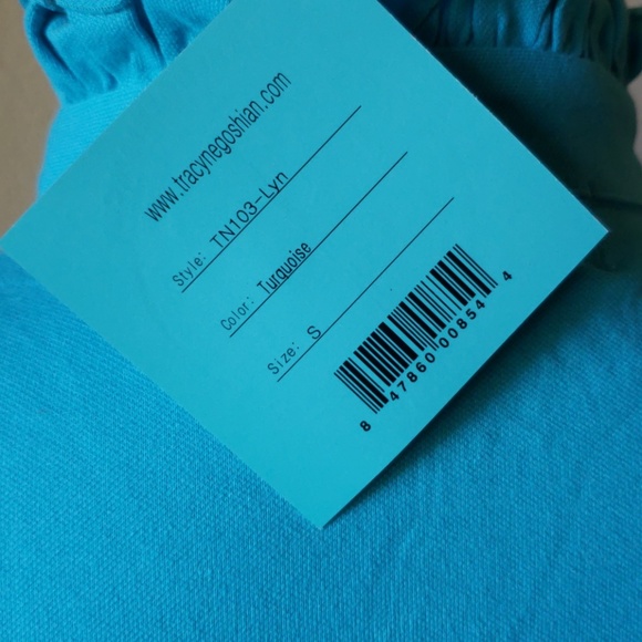 Tracy Negoshian 3/4 sleeve top - Picture 4 of 6